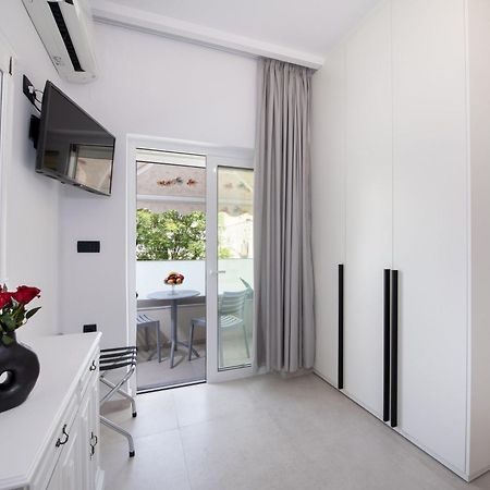 Cherry Central Luxury Suites Chania  Exterior photo